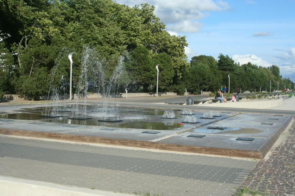 Ranna Villa & Free Parking Pärnu Esterno foto